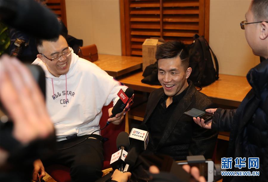 占据主力位