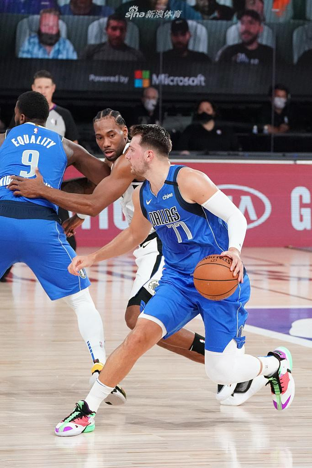 夺冠不仅仅 夺冠不仅仅