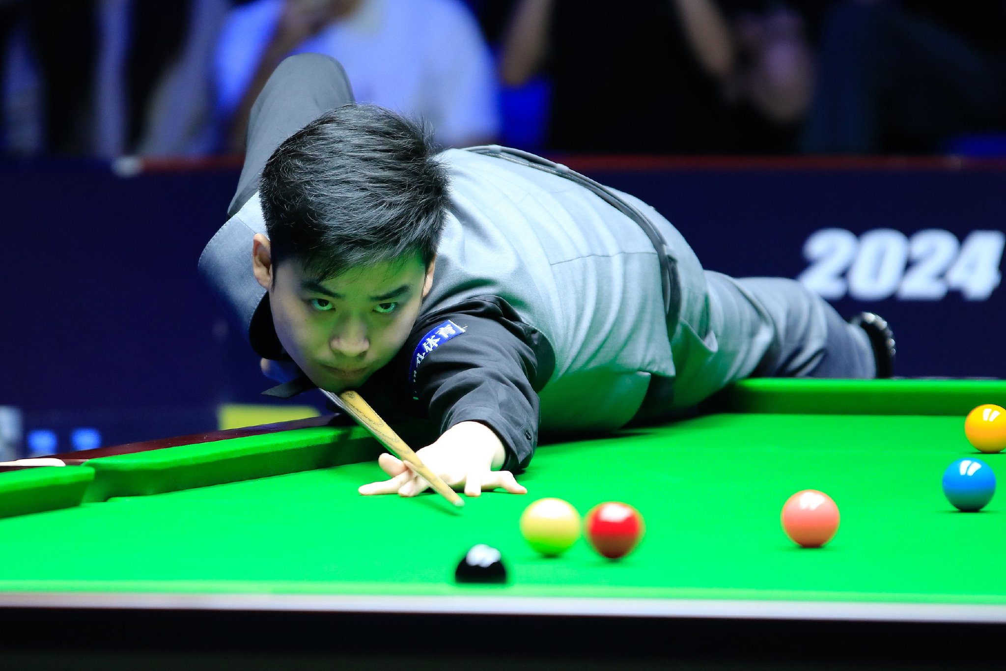 从青春的冲 从青春的冲