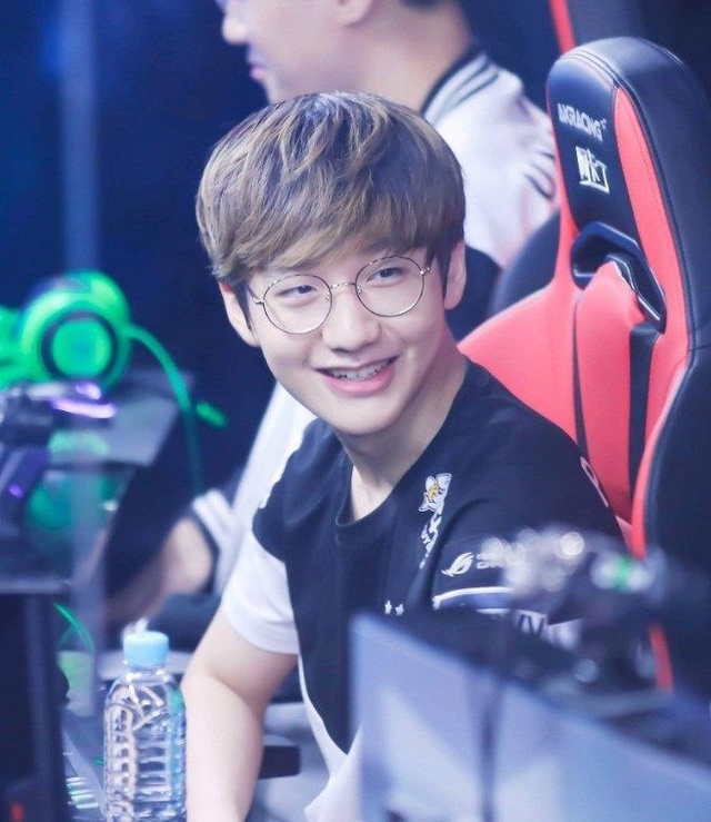 围绕封闭资 围绕封闭资